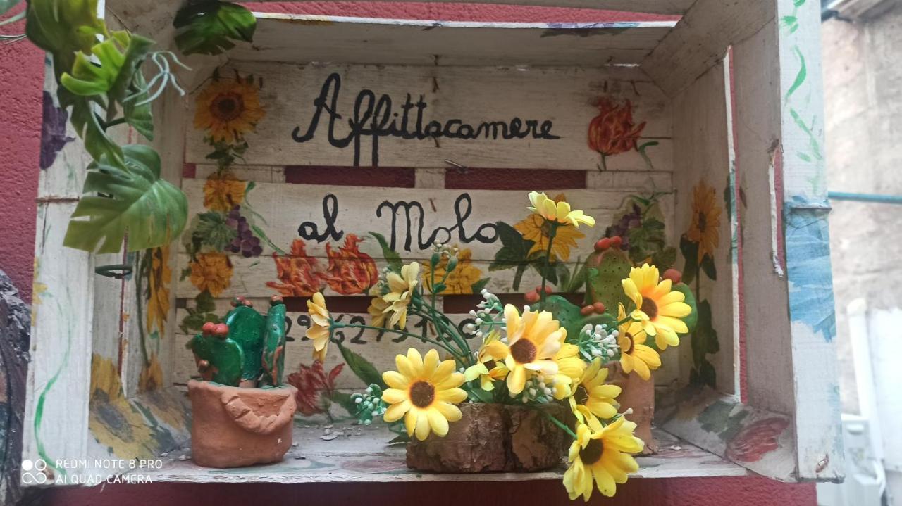 Al Molo Sant'Eligio Hotel Таранто Екстериор снимка
