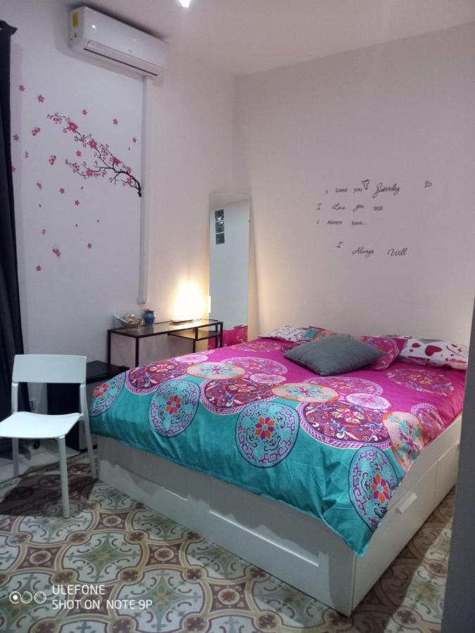 Al Molo Sant'Eligio Hotel Таранто Екстериор снимка