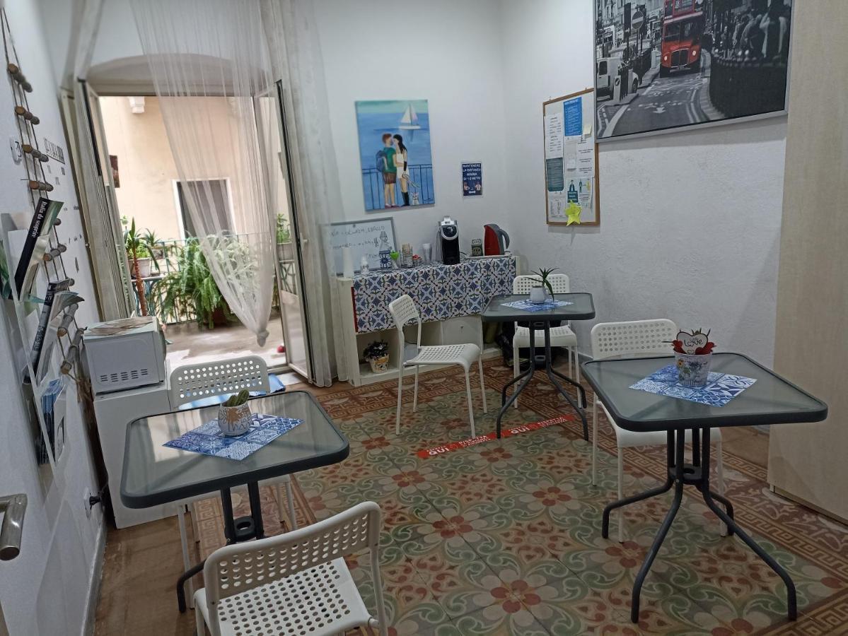 Al Molo Sant'Eligio Hotel Таранто Екстериор снимка