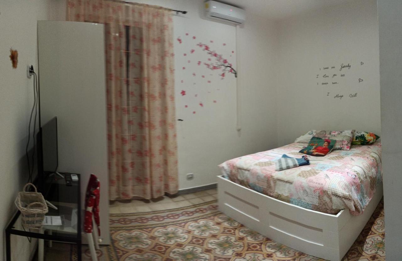 Al Molo Sant'Eligio Hotel Таранто Екстериор снимка